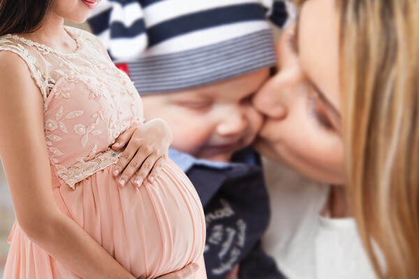 Become a Surrogate in Columbus OH, Ohio Surrogates, Ohio Surrogate Mothers, Ohio Surrogacy, Ohio Surrogate Information, Ohio Surrogacy Information
